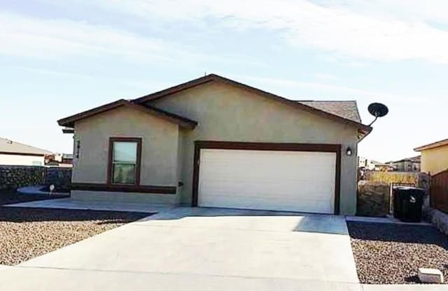 5914 SPEYSIDE Drive - 5914 Speyside Drive, Sunland Park, NM 88008