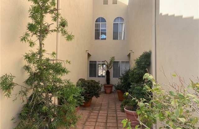 5 Via Capri - 5 Vía Capri, Rancho Palos Verdes, CA 90275