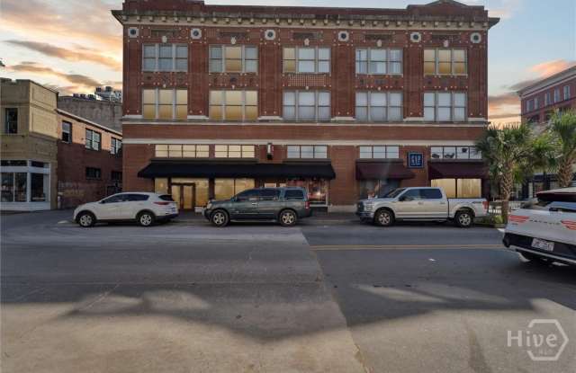 122 W Broughton Street unit: 201 photos photos