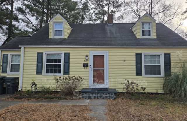 519 Maycox Ave - 519 Maycox Avenue, Norfolk, VA 23505