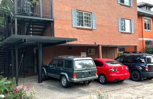 1455 N High St St Charles Apartments photos photos