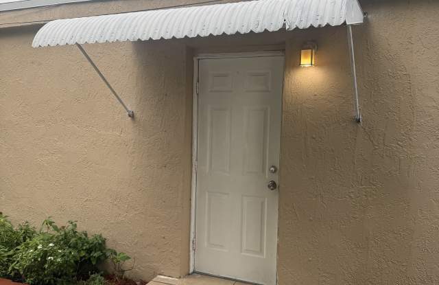6387 Coral Way Gallery 1