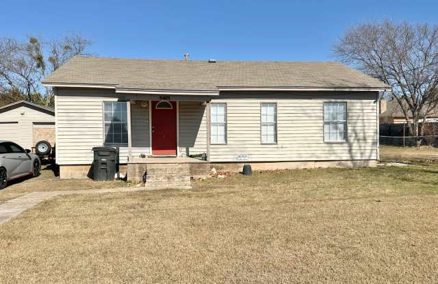 Viewable March 16th! Pets Accepted! photos photos