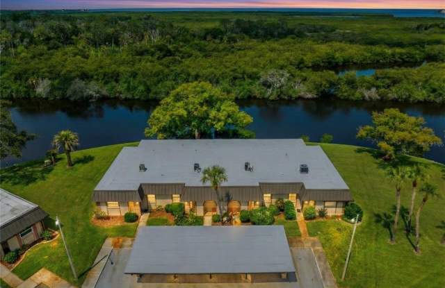 4112 HAMPTON DRIVE photos photos