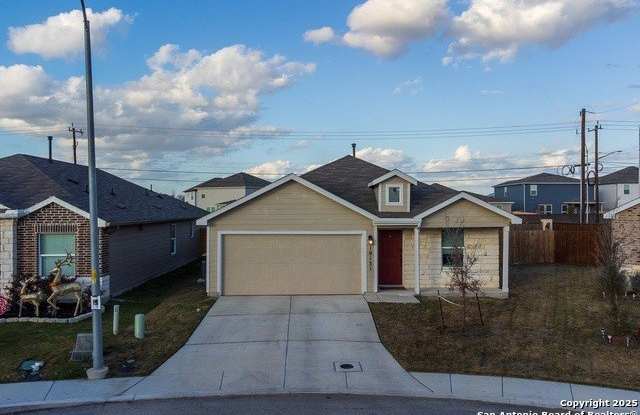 10131 Helios Heights photos photos