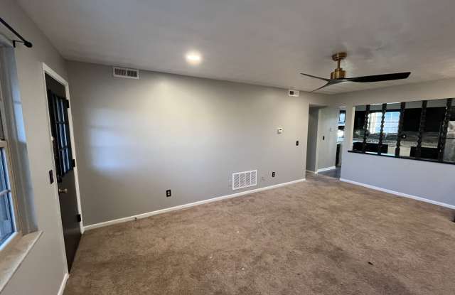 550 Kitrina Avenue - 1 Gallery 2