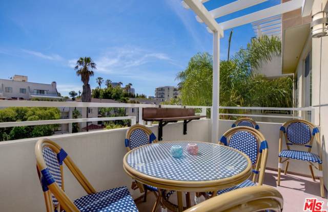 1430 South Beverly Glen Boulevard photos photos 1430 South Beverly Glen Boulevard photos photos