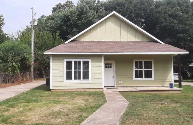 2/1, 1264 sqft. Home for Lease @ 312 W Indiana St., Beebe ($920) photos photos 2/1, 1264 sqft. Home for Lease @ 312 W Indiana St., Beebe ($920) photos photos
