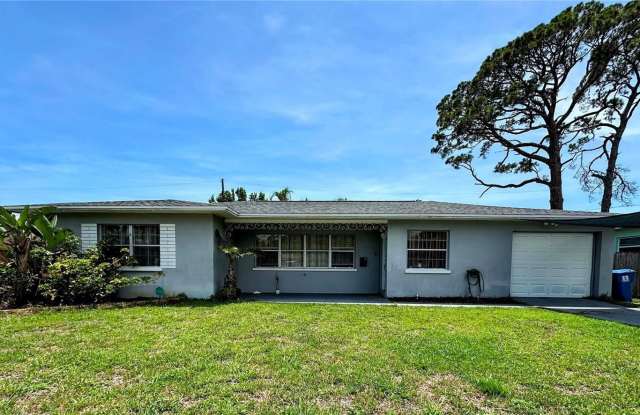 1738 TYRONE BOULEVARD N photos photos