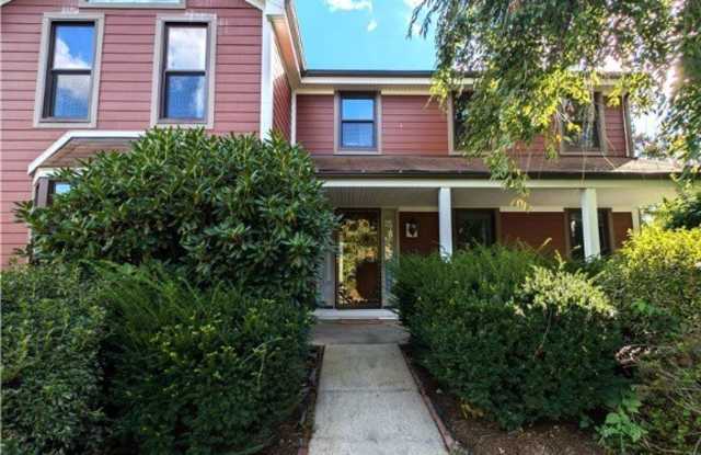 927 SUMMIT - 927 Summit Drive, Allegheny County, PA 15090