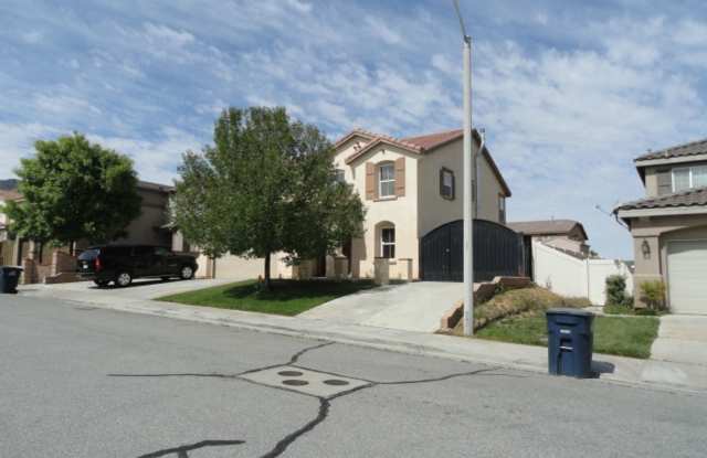 Beautifully Maintained 4-Bedroom Home in the Desirable KB Autumn Hills Community photos photos Beautifully Maintained 4-Bedroom Home in the Desirable KB Autumn Hills Community photos photos