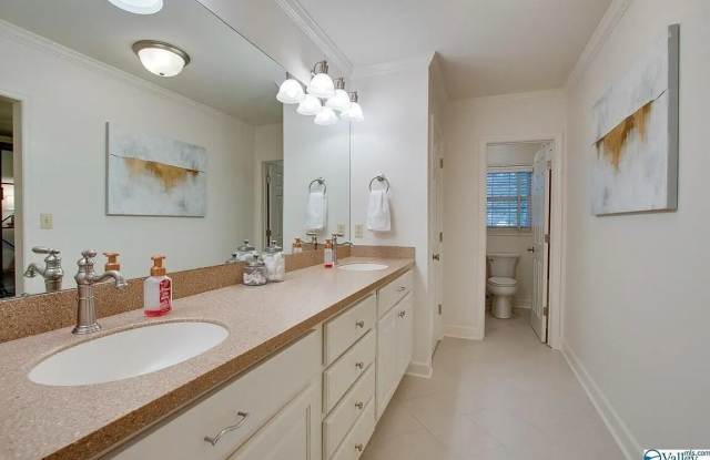 212 Inverness Dr SW photos photos