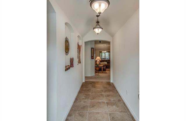 11709 Basilwood Drive Gallery 2