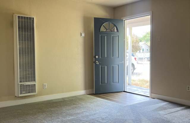 5553 Feather River Blvd. #A Gallery 4