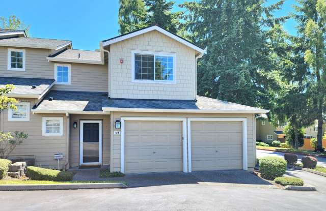 3 Bedroom 2.5 Bath Townhome in Everett - 1430 West Casino Road, Everett, WA 98204