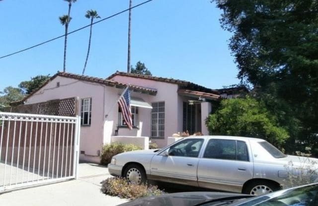 3700 VANTAGE AVE - 3700 Vantage Avenue, Los Angeles, CA 91604