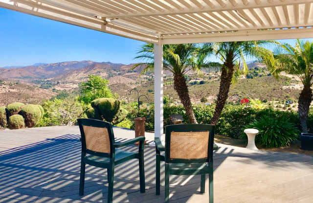 Beautiful Custom Home in Fallbrook, just minutes from town, Million Dollar Views, and Privacy a Plenty! photos photos