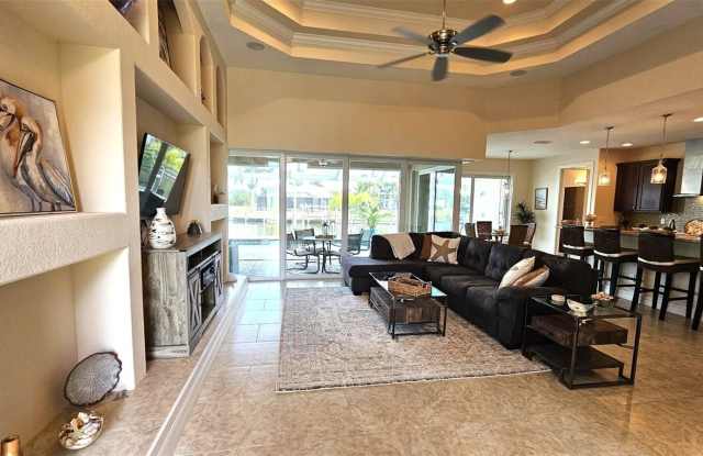 15506 MEACHAM Circle Gallery 4