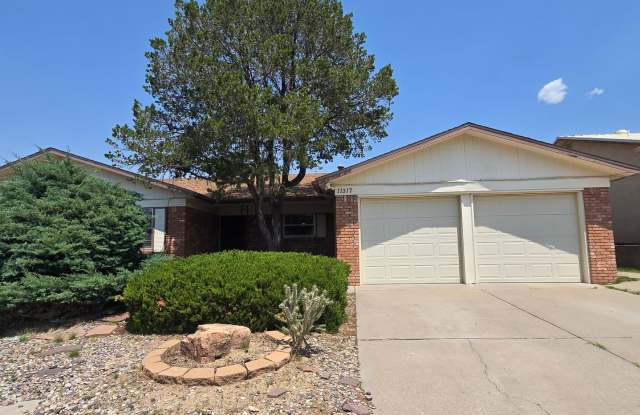 N.E. Heights 3 bedroom 2 bathroom home photos photos