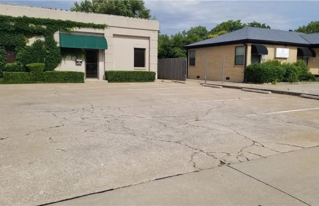 3701 N Meridian Street - 3701 N Meridian Ave, Oklahoma City, OK 73122