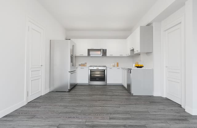 6036 South Eberhart Avenue - 4 - 6036 South Eberhart Avenue, Chicago, IL 60637