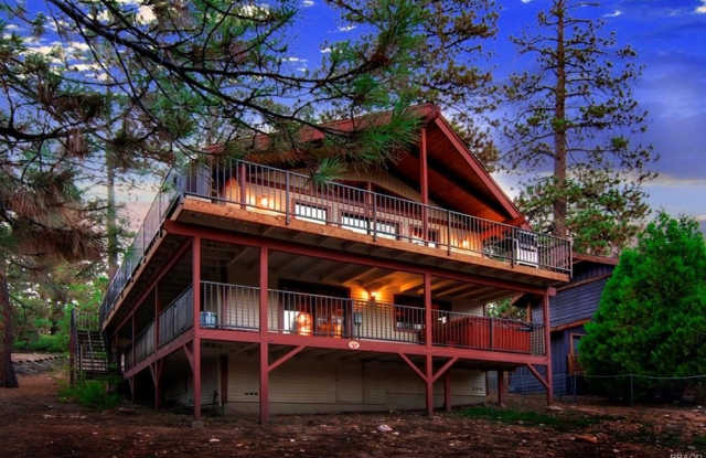 581 Chipmunk Lane photos photos