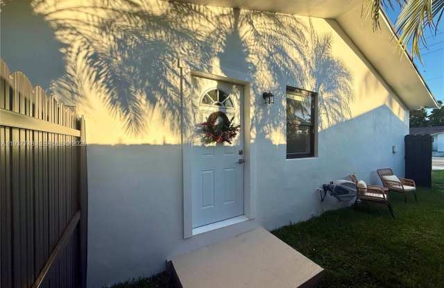 10785 SW 26th St photos photos