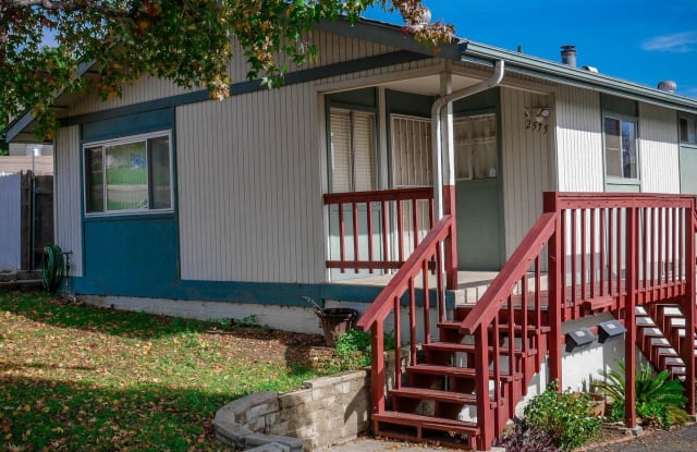 2575 Buena Vista Ave - 2575 Buena Vista Avenue, Lemon Grove, CA 91945