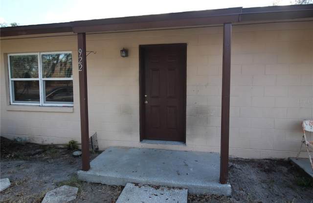 920 COLUMBIA AVENUE photos photos