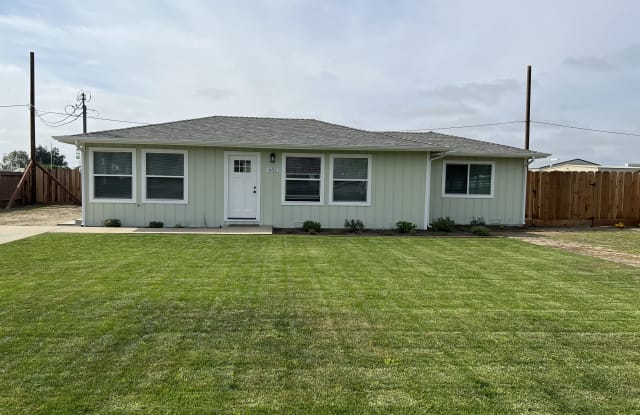682 Old Stage Rd - 682 Old Stage Road, Monterey County, CA 93908