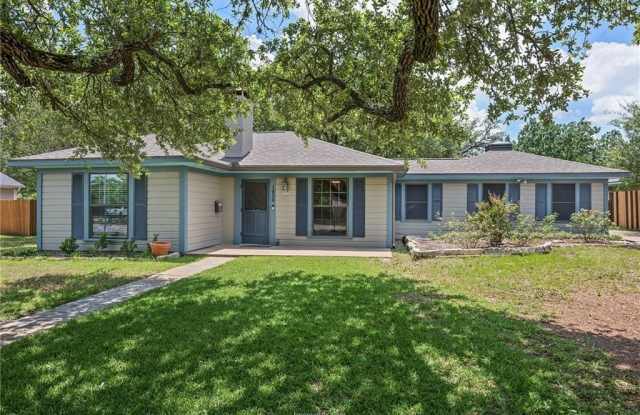 1030 Walton Drive photos photos