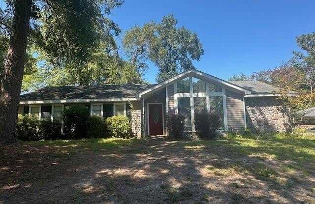 5512 White Pine Drive photos photos