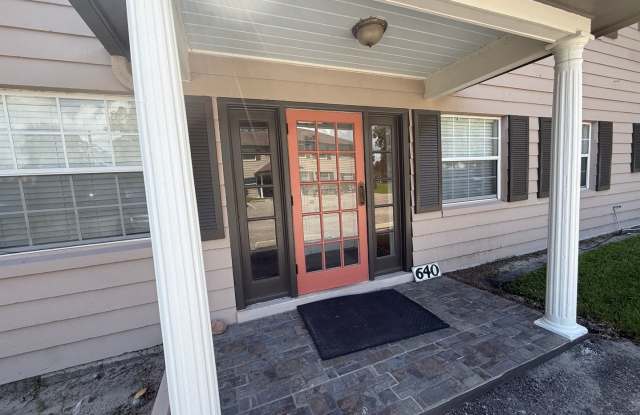Charming 2-Bedroom, 1-Bath Condo in the heart of Maitland Gallery 3