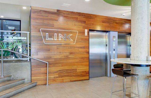 Link photos photos