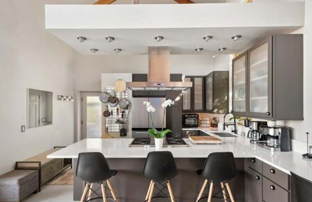 26 Bunker Loop photos photos 26 Bunker Loop photos photos