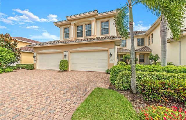 10221 Bellavista CIR - 10221 Bellavista Circle, Lee County, FL 33913