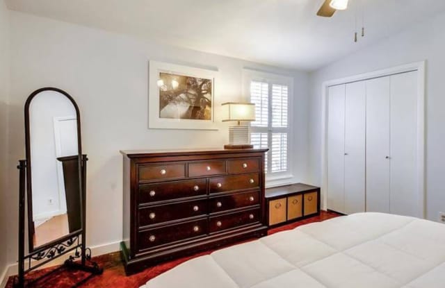 2596 Arizona Avenue photos photos