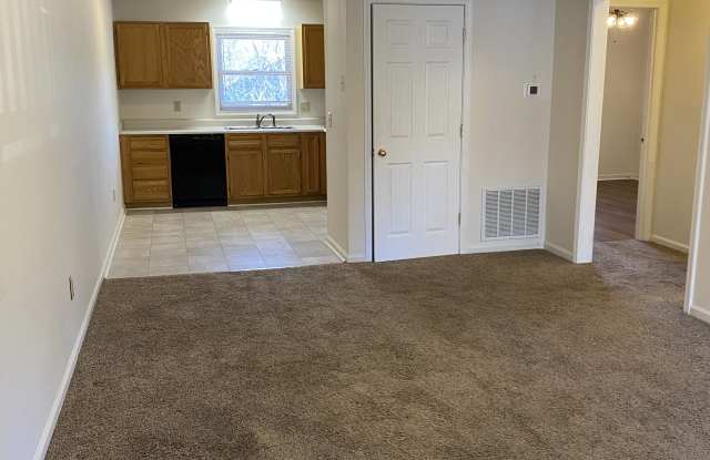 504 Spring St - 504 Spring Street, Hendersonville, NC 28739