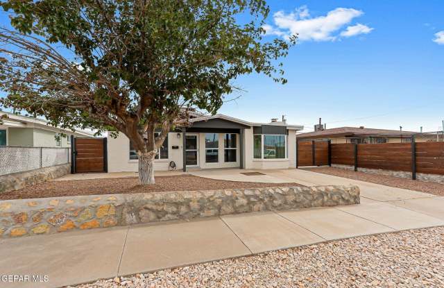 7950 Hermosillo Drive photos photos