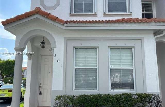 5440 NW 107th Ave photos photos