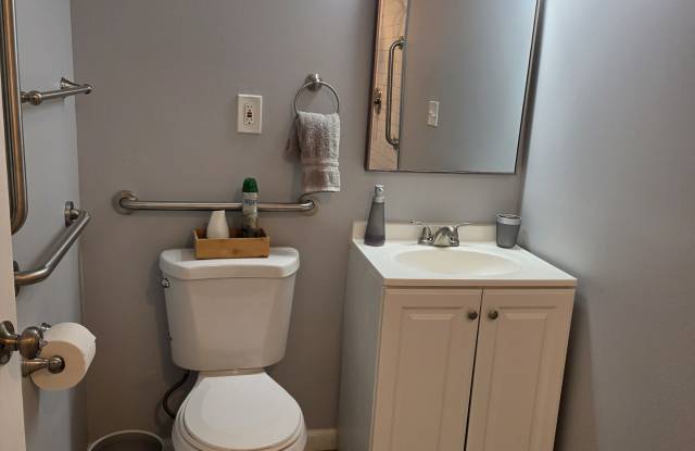 2804 Bellbrook Street - Room 1 Gallery 4
