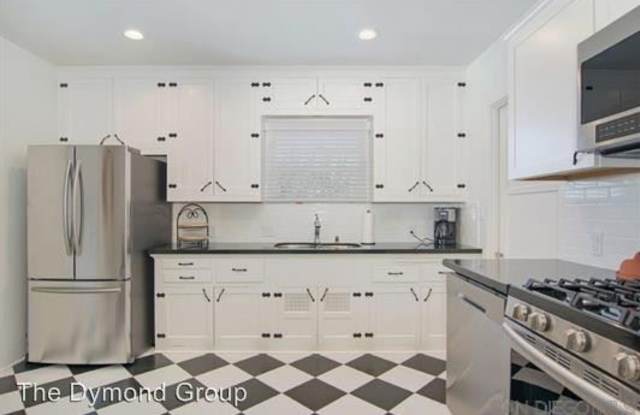 5025 Woodyard Avenue Gallery 4
