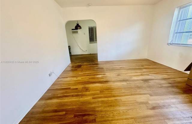 2325 Fillmore St photos photos