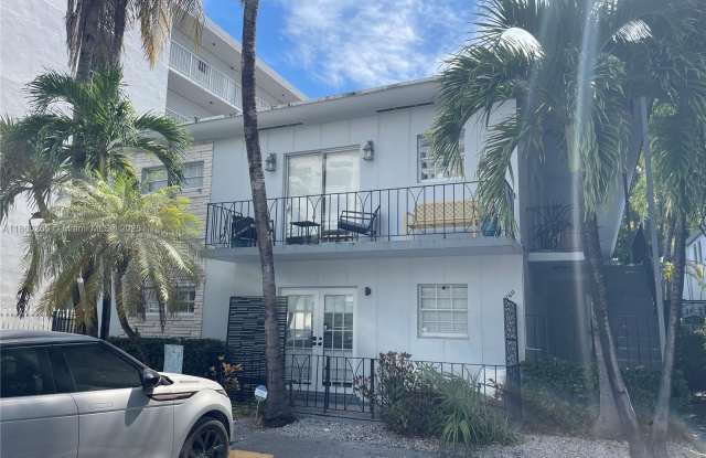 1611 West Ave photos photos