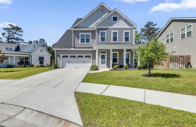 Move in Special!!! $500 off first months rent with signed lease! photos photos