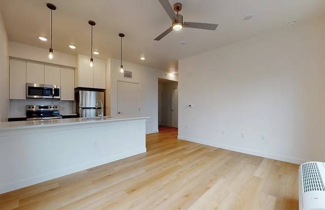 1225 Osceola St Unit 305 photos photos