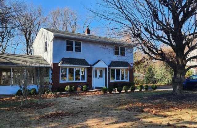 25 LOWER HILLTOP ROAD - 25 Lower Hilltop Road, Bucks County, PA 19067