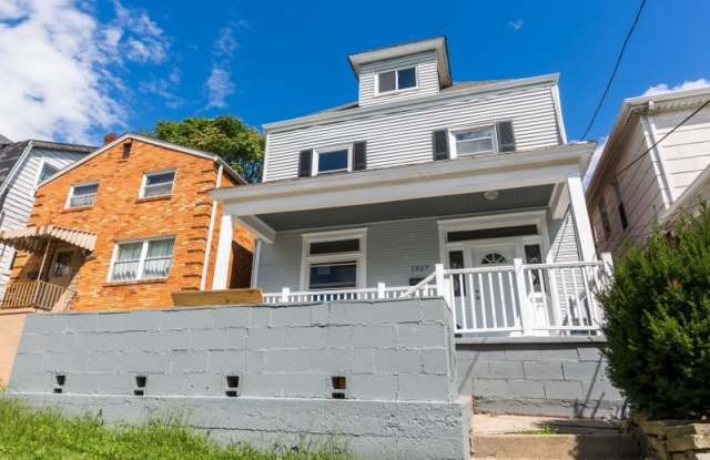 AVAILABLE AUGUST - Beautiful 4 Bedroom Home in the Heart of Beechview! - 1327 Lettie Hill Street, Pittsburgh, PA 15216
