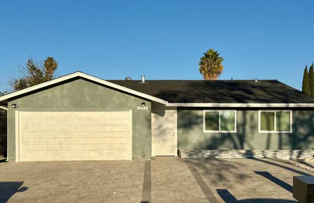 Updated 4 Bedroom 2 Bath Single Family Home in San Jose - 3012 Sunburst Drive, San Jose, CA 95111
