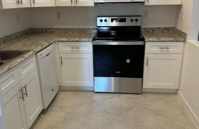 5845 Eagle Cay Circle, Coconut Creek, FL 33073 - 5845 Eagle Cay Circle, Coconut Creek, FL 33073 5845 Eagle Cay Circle, Coconut Creek, FL 33073 - 5845 Eagle Cay Circle, Coconut Creek, FL 33073